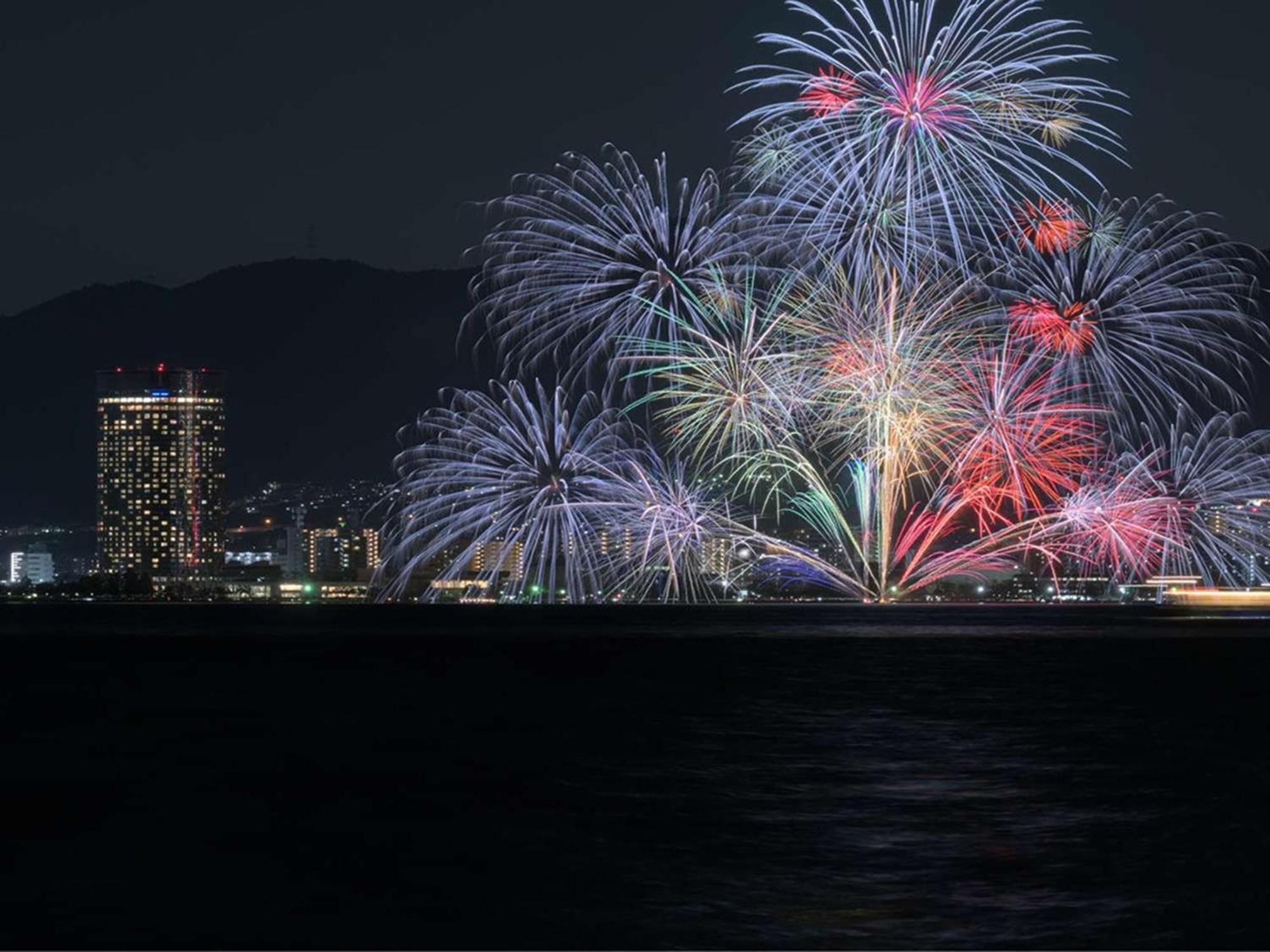 Lake Biwa Otsu Prince Hotel מראה חיצוני תמונה